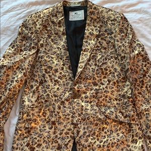 Used men’s moods of Norway leopard jacket